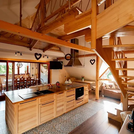 Gorski U Papierzy Sauna, Jacuzzi, Appartamento Witów