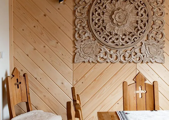 Gorski U Papierzy Sauna, Jacuzzi, דירה *