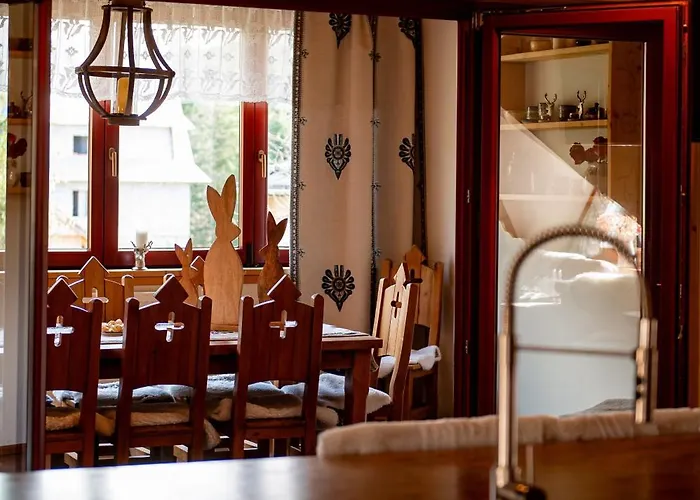 Gorski U Papierzy Sauna, Jacuzzi, דירה