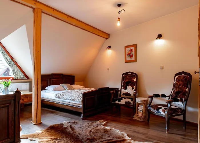 Gorski U Papierzy Sauna, Jacuzzi, דירה *